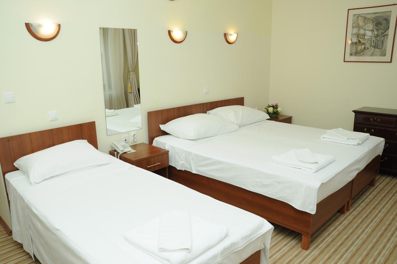 Hotel Shirok Sokak Bitola Kültér fotó